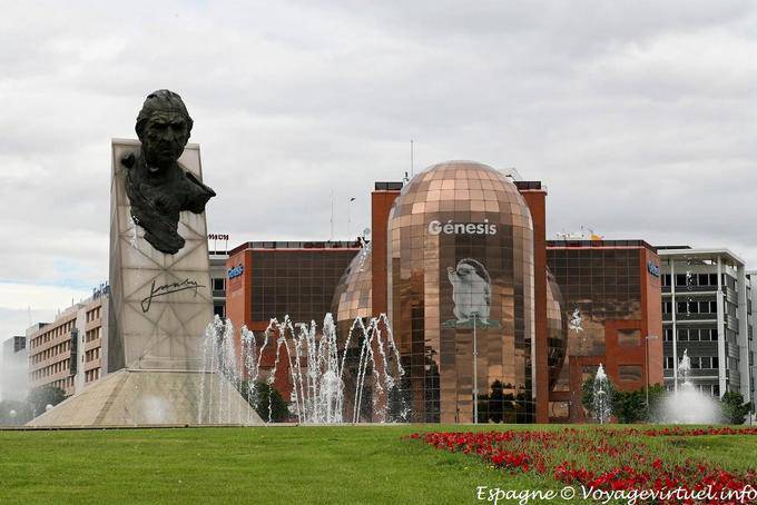 Madrid, Plaza Genesis - Spain
