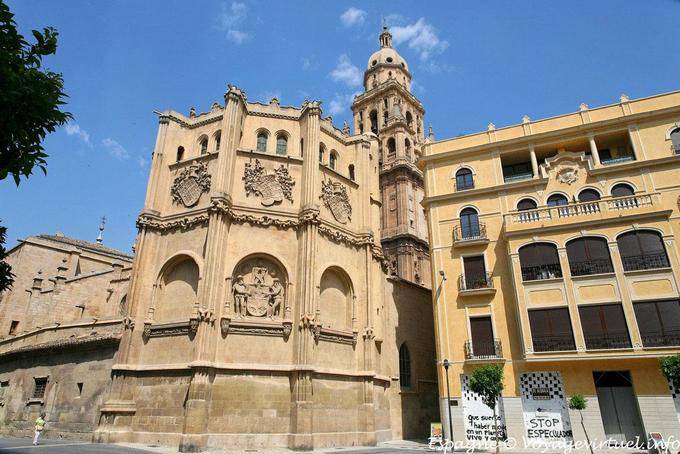 Murcia, Santa Maria Cathedral, Stop Especulados - Spain