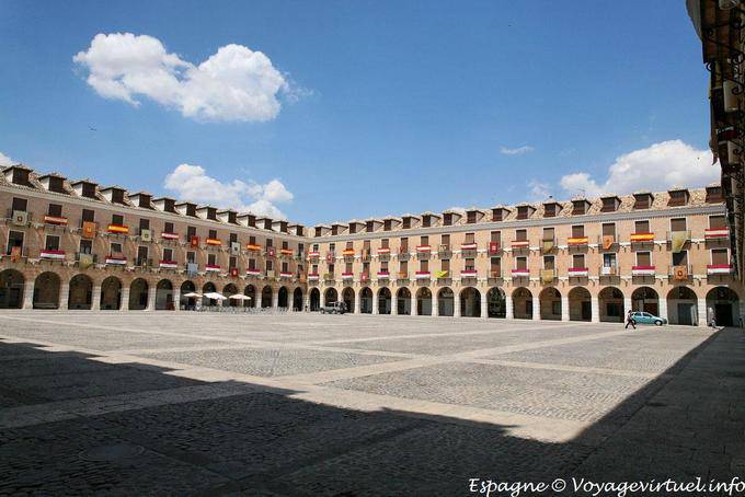 Ocana, fresh perspective on the Plaza Mayor - Spain