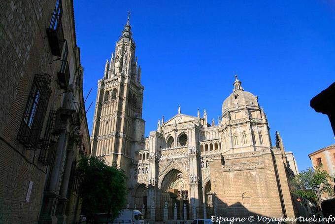 Toledo Cathedral, view from Trinidad - Spain