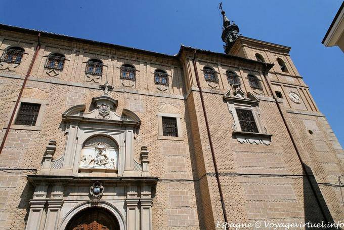 Toledo convent facade - Spain