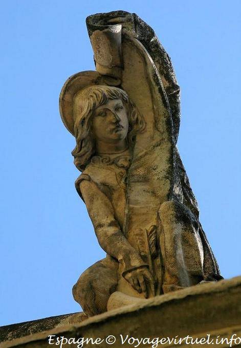 Sculpture parchment roof Monasterio San Juan de los Reyes, Toledo - Spain