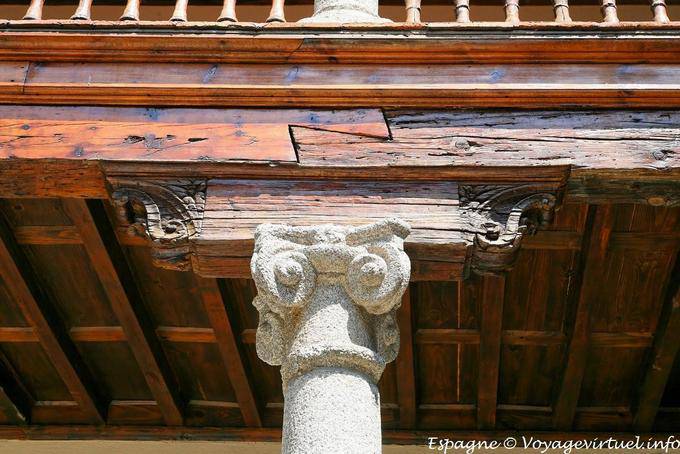 Toledo, Patio, detail of a column - Spain