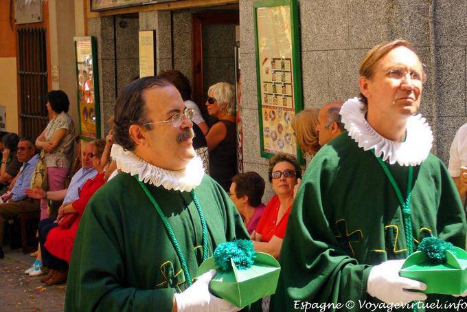 Brotherhood of green clothes, procession of Corpus Christi, Toledo - Spain