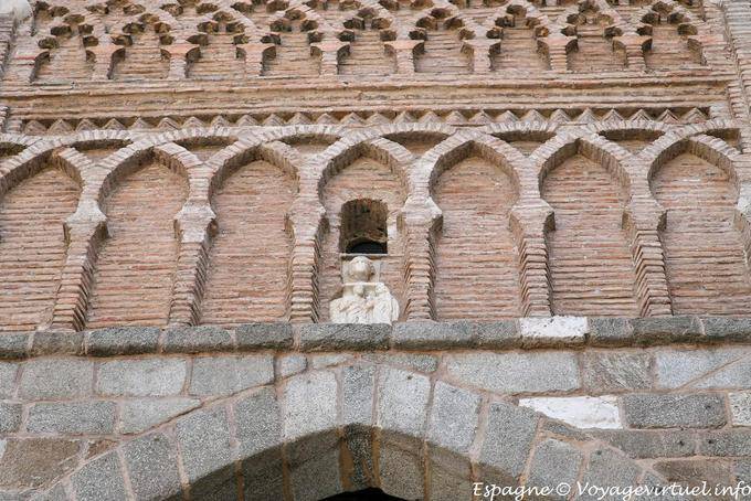 Toledo, Puerta del Sol, architectural detail - Spain