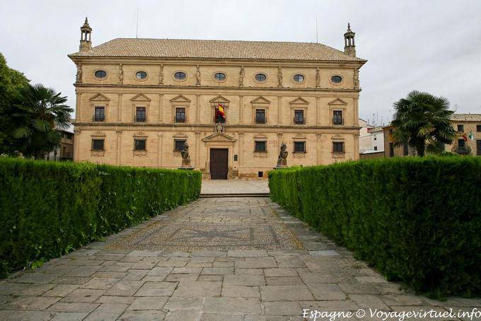 Úbeda, Palacio Las Cadenas Molina Vasques - Spain