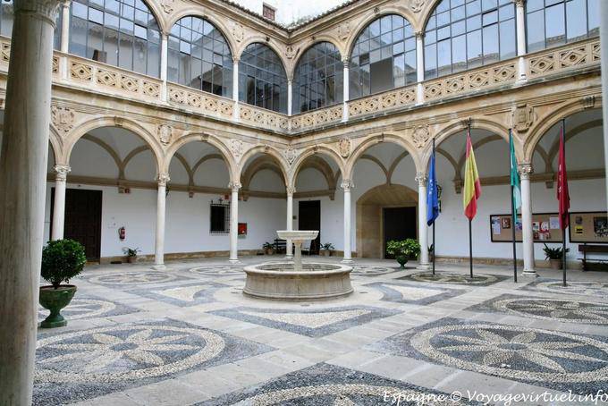 Úbeda, Patio de la Casa de Los Torres - Spain