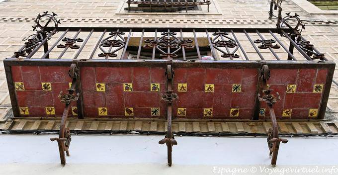 Úbeda, tiles under the balcony, Blanca Petrel - Spain