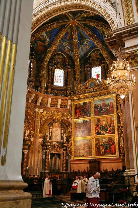 Valencia, cathedral, general view of the Presbytery - Spain