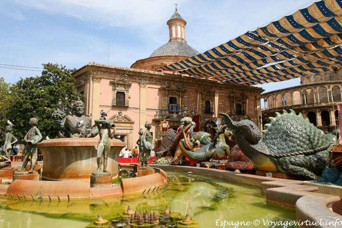 Valencia fountain in front of Real Basilica de la Virgen - Spain