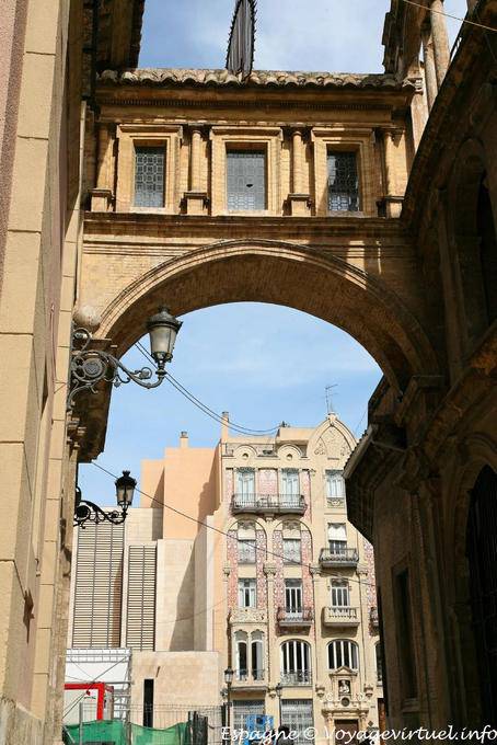 Valencia Plaza Aumoyna - Spain