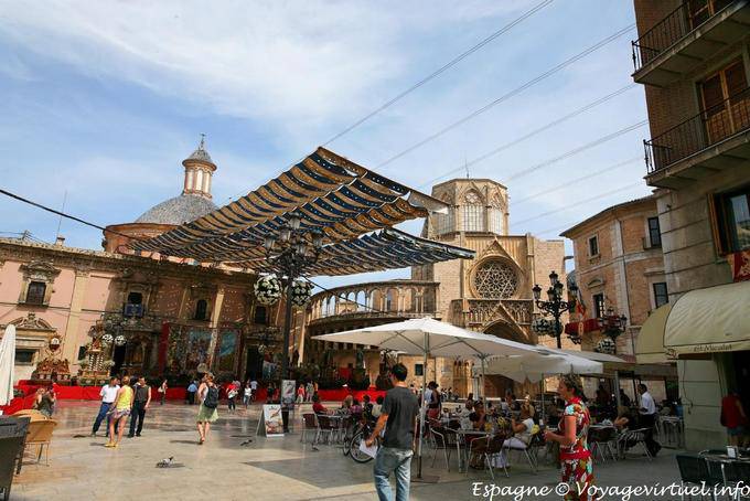Valencia, Plaza de la Virgen - Spain
