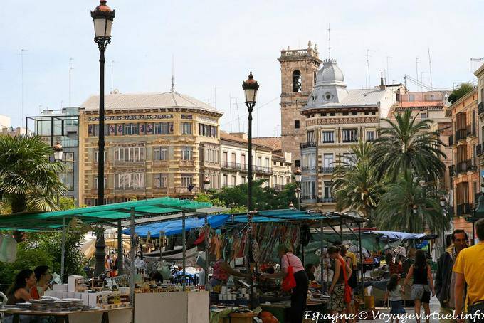 Valencia, Santa Catalina views from the Place de la Reine - Spain