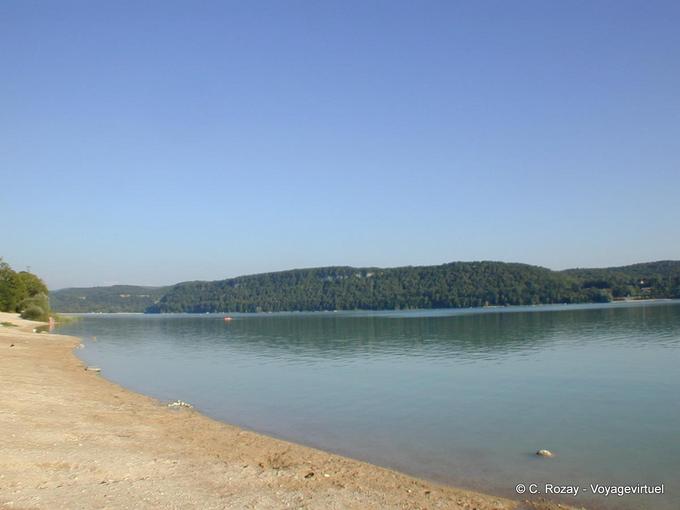 Another view of Lac de Chalain, Jura, France