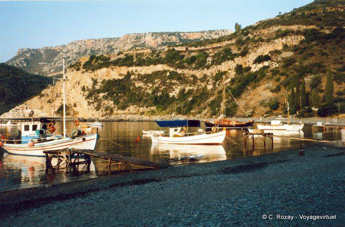 The quiet beach Sampatiki to Leonidio - Greece