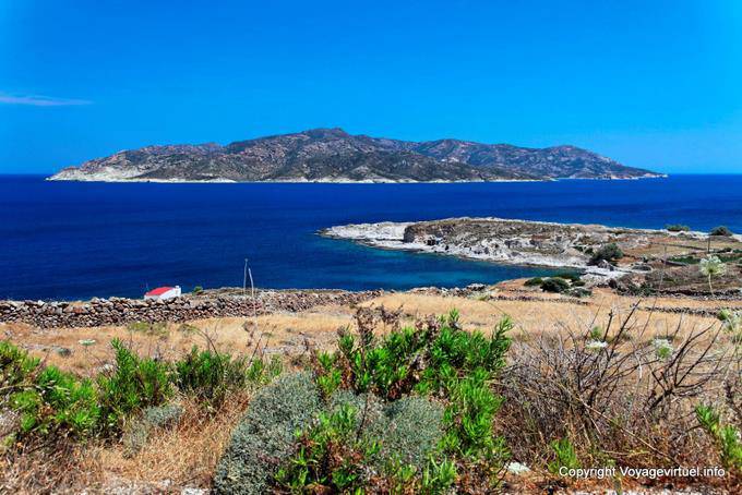 View Milos from Kimolos, Aghios Nikolaos - Greece