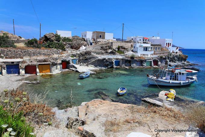 Buried shelters for fishing boats, Goupa Kara, Kimolos - Greece