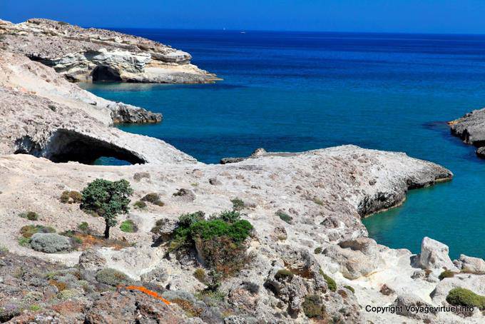 Cave diving and cliffs, Milos, Papafragas Filakopi - Greece