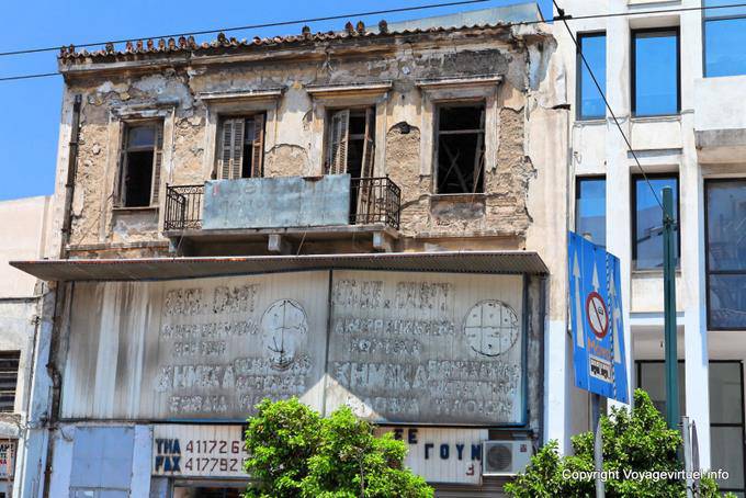 Piraeus, old building - Greece