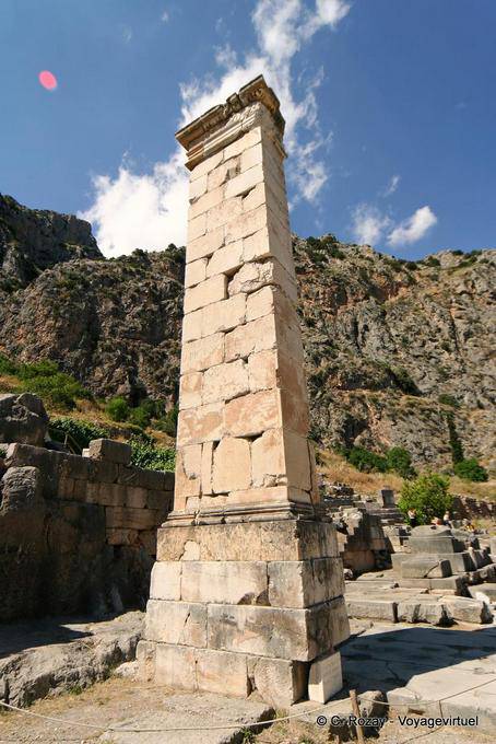 Ancient columns, Delphi - Greece