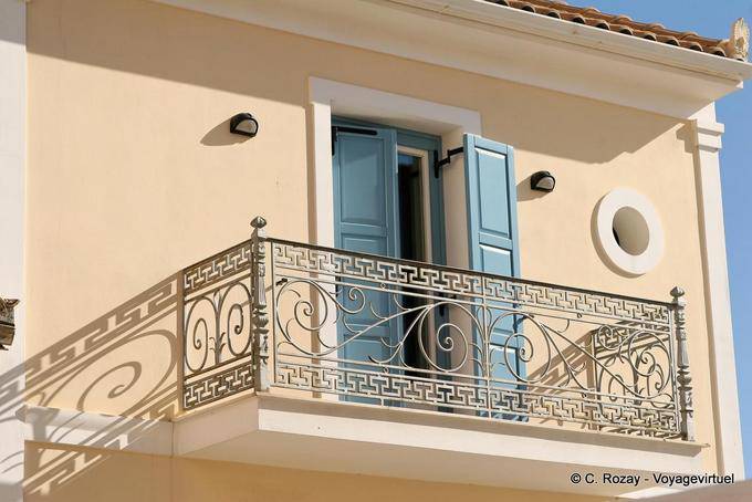 Balcony Galaxidi - Greece