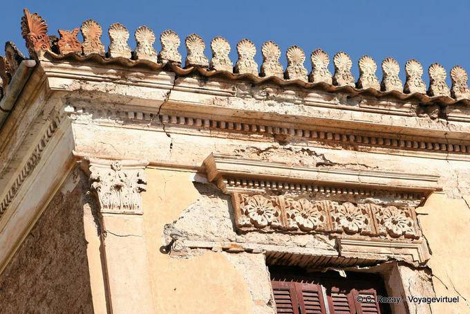 Old house, Galaxidi - Greece