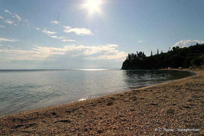 On the stony strike Afetes, Afissos, Pelion - Greece
