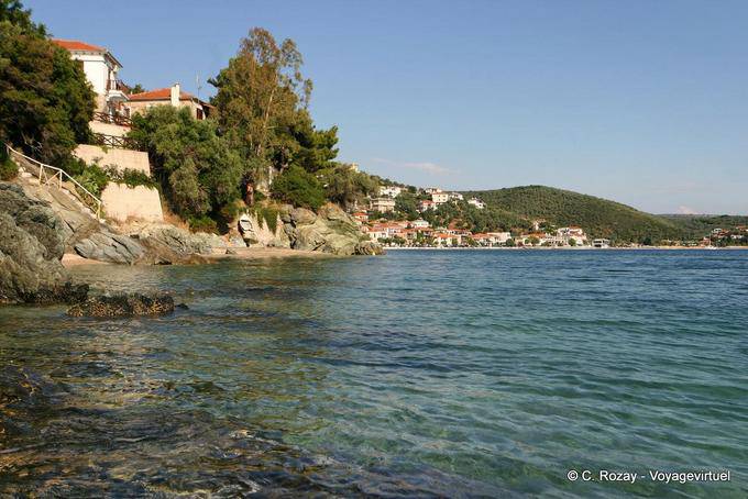 Rocky coast, Afissos, Pelion - Greece