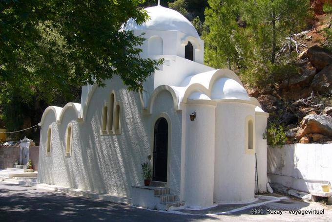 Chapel next to the monastery Pigi Zoodochou, Poros - Greece