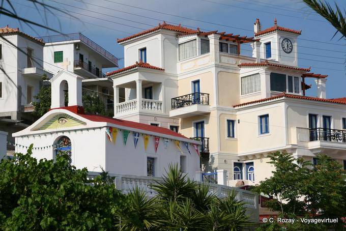 Chapel in the eye and habitat, Poros - Greece