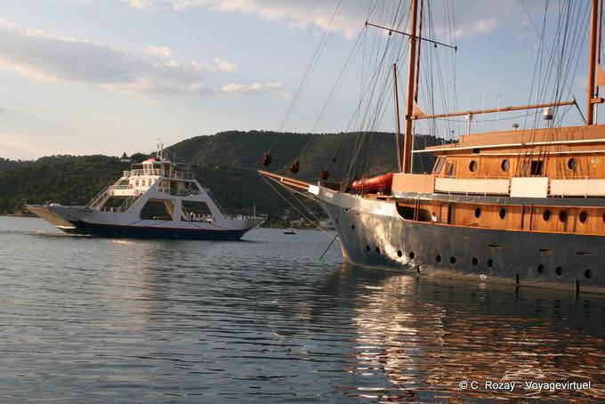 Wooden schooner and mini ferry, Poros - Greece