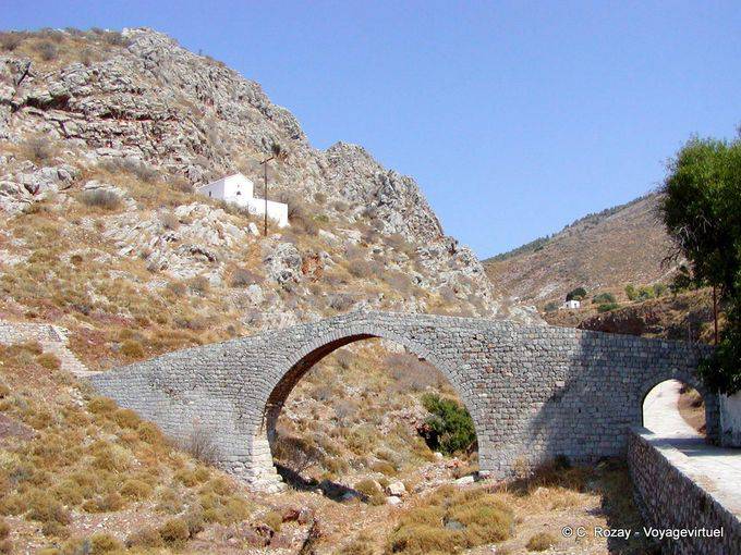 Bridge ancient donkey, Hydra - Greece