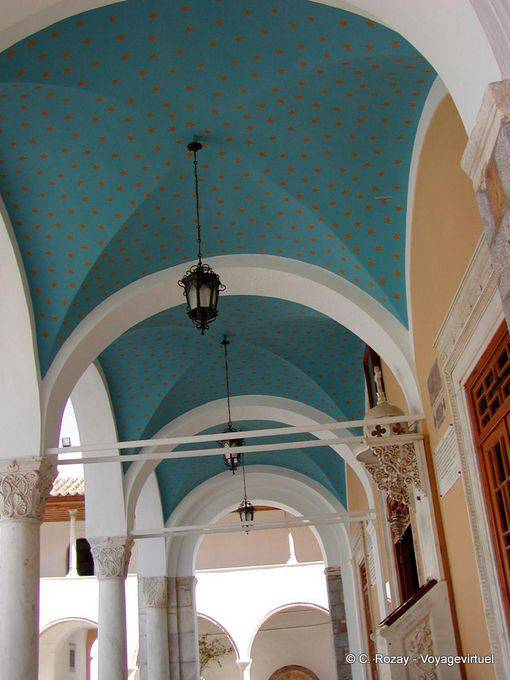 Sky under the arcades, Hydra - Greece