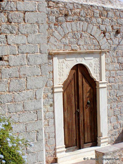 Door and wall, Spetses - Greece