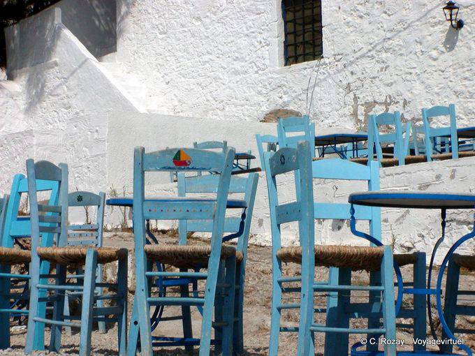 Greek style bistro chairs, Spetses - Greece