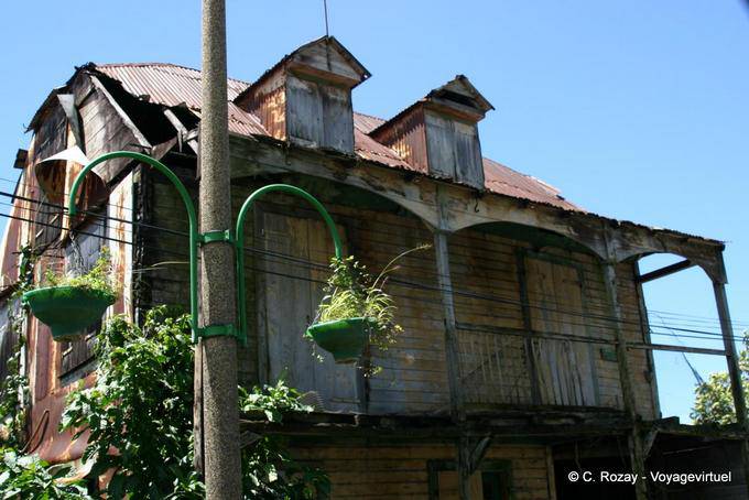 Old wooden house, Basse-Terre - Guadeloupe