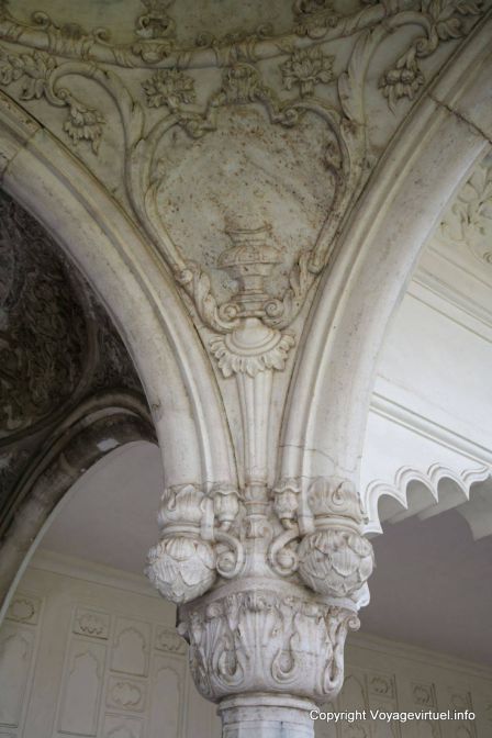 Agra Fort Rouge Diwan I Khas - India