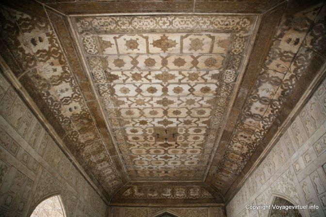 Agra Fort Rouge Khas Mahal - India