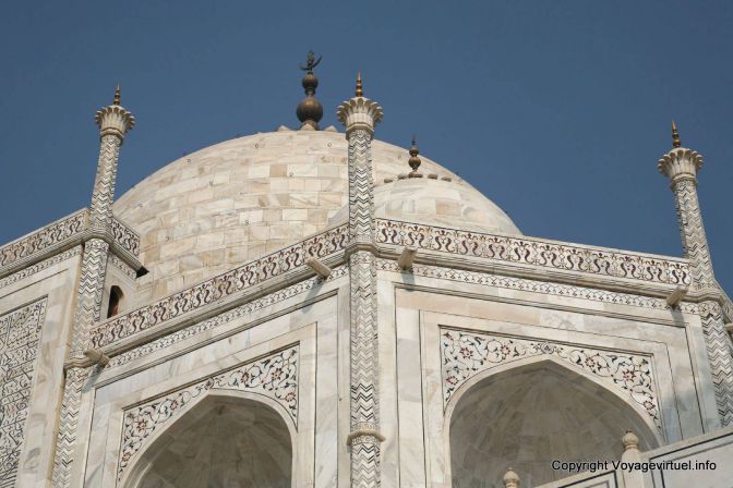 Agra Taj Mahal - India