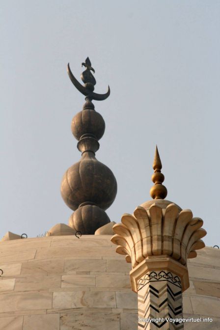 Agra Taj Mahal - India