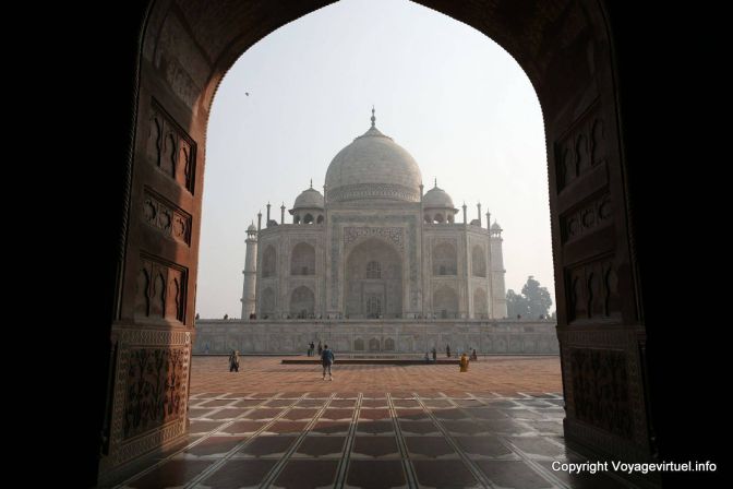 Agra Taj Mahal Mosque Masjid - India