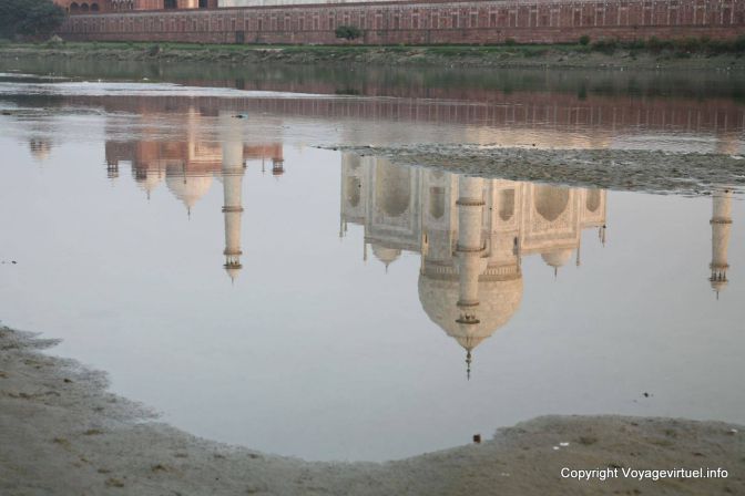 Agra Taj Mahal Sunset Yamuna Reflect - India