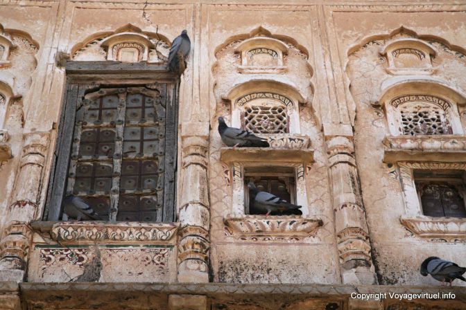 Fatehpur - India