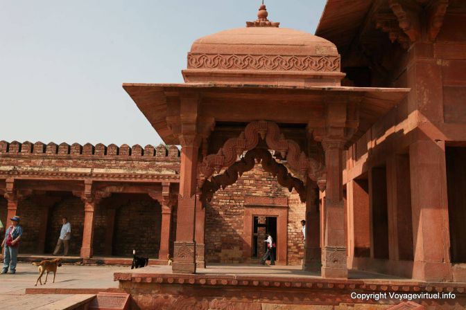 Fatehpur Sikri Daulat Khana Astrologers Seat - India