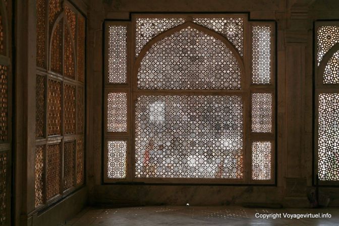 Fatehpur Sikri Jama Masjid Salim Chisti Tomb - India