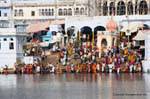 Pushkar les ghats lac sacre.