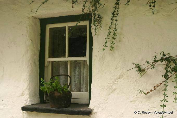 Sash window and wall of lime, Bunratty Folk Park - Ireland