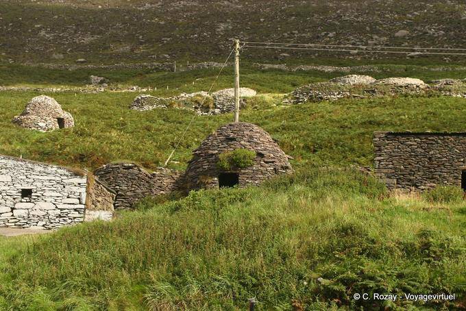 Houses hives, Beehive Huts, Fahan, Dingle - Ireland