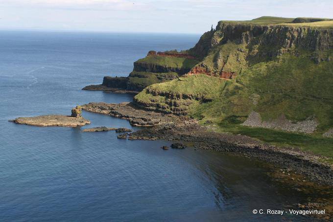 Cliffs covered with vegetation, Giants Causeway - Nothern Ireland
