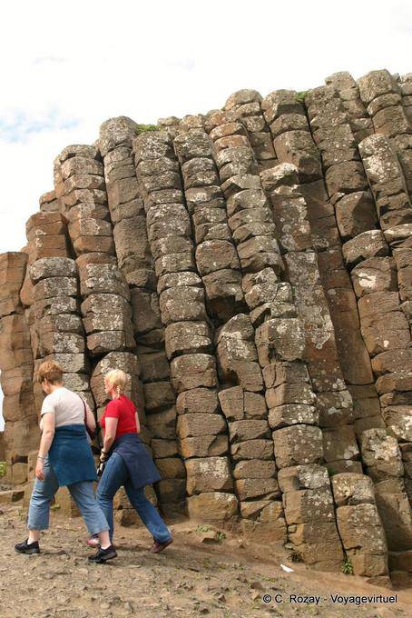 Stack of oblique olonnes, Giants Causeway - Nothern Ireland